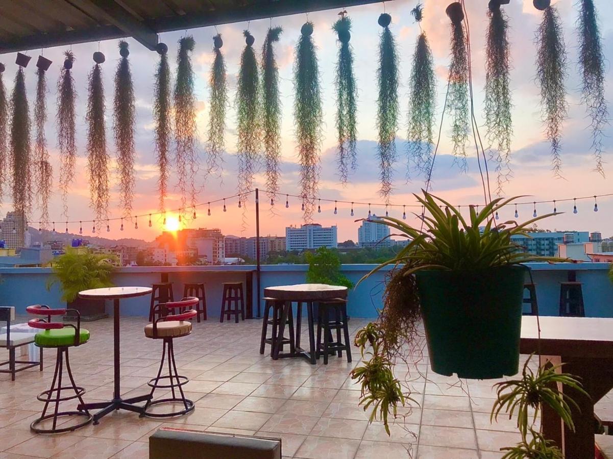 Art Mansion Patong Phuket Thailand Hotel Esterno foto